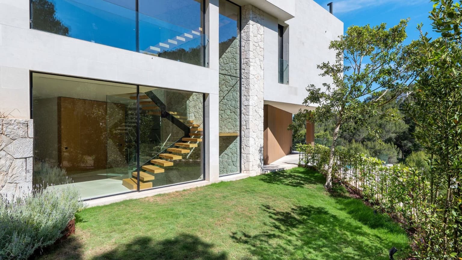 Modern Son Vida Villa with Sea View Gym Pool - Gallery image 7