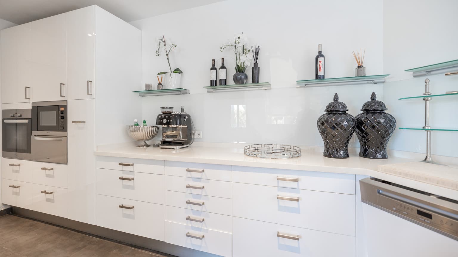Gallery image 6
