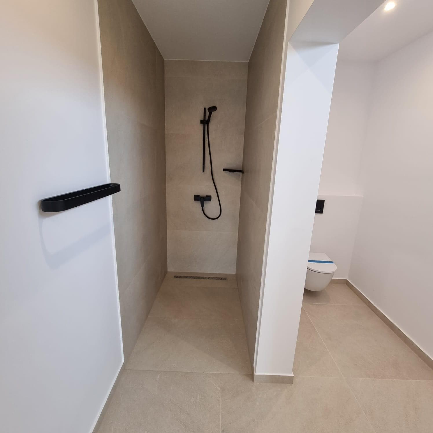 Gallery image 12