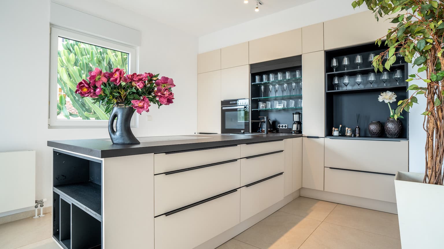 Modern Family Villa in Palmanova - Gallery image 11