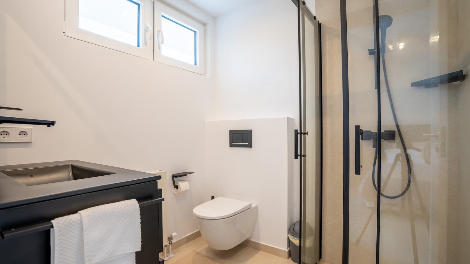 Modern Family Villa in Palmanova - Gallery image 18