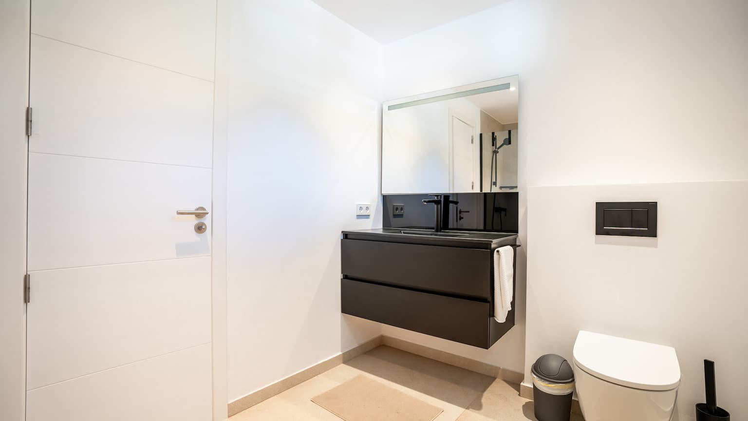 Modern Family Villa in Palmanova - Gallery image 21