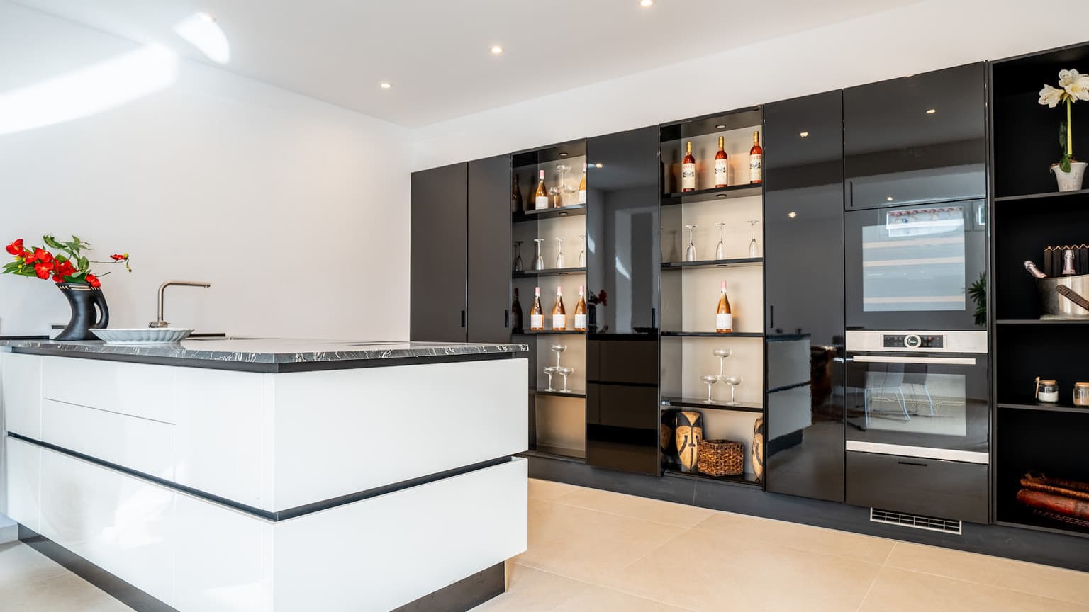 Modern Family Villa in Palmanova - Gallery image 24