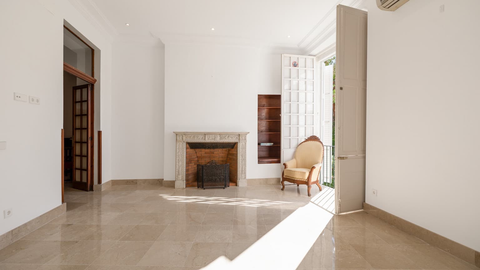 Gallery image 15