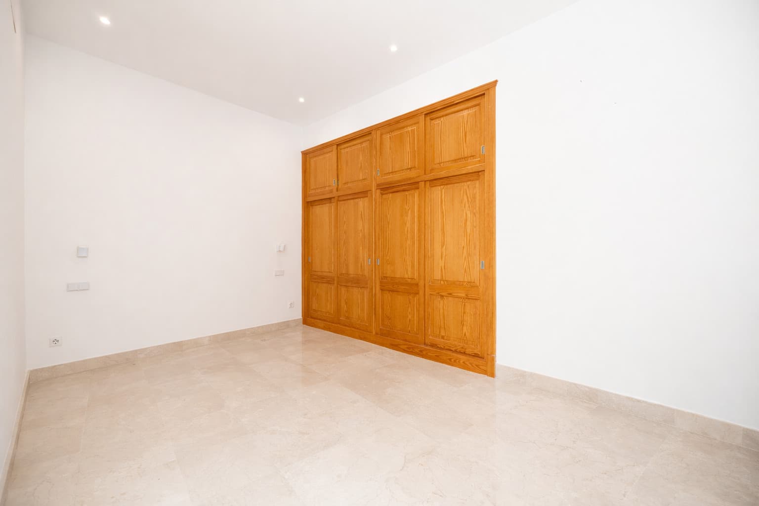 Remarkable Duplex in Palma Oldtown with large Garden an Oasis in Palma Centre - Gallery image 15