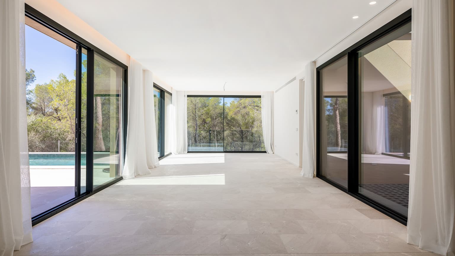 Gallery image 10