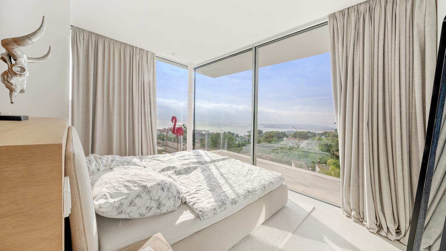 Spacious Villa with Sea Views South West Mallorca - Gallery image 5