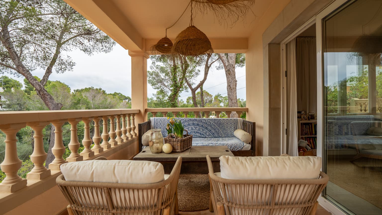 Beautiful Four Bedroom Villa in Sunny Costa Den Blanes - Gallery image 3