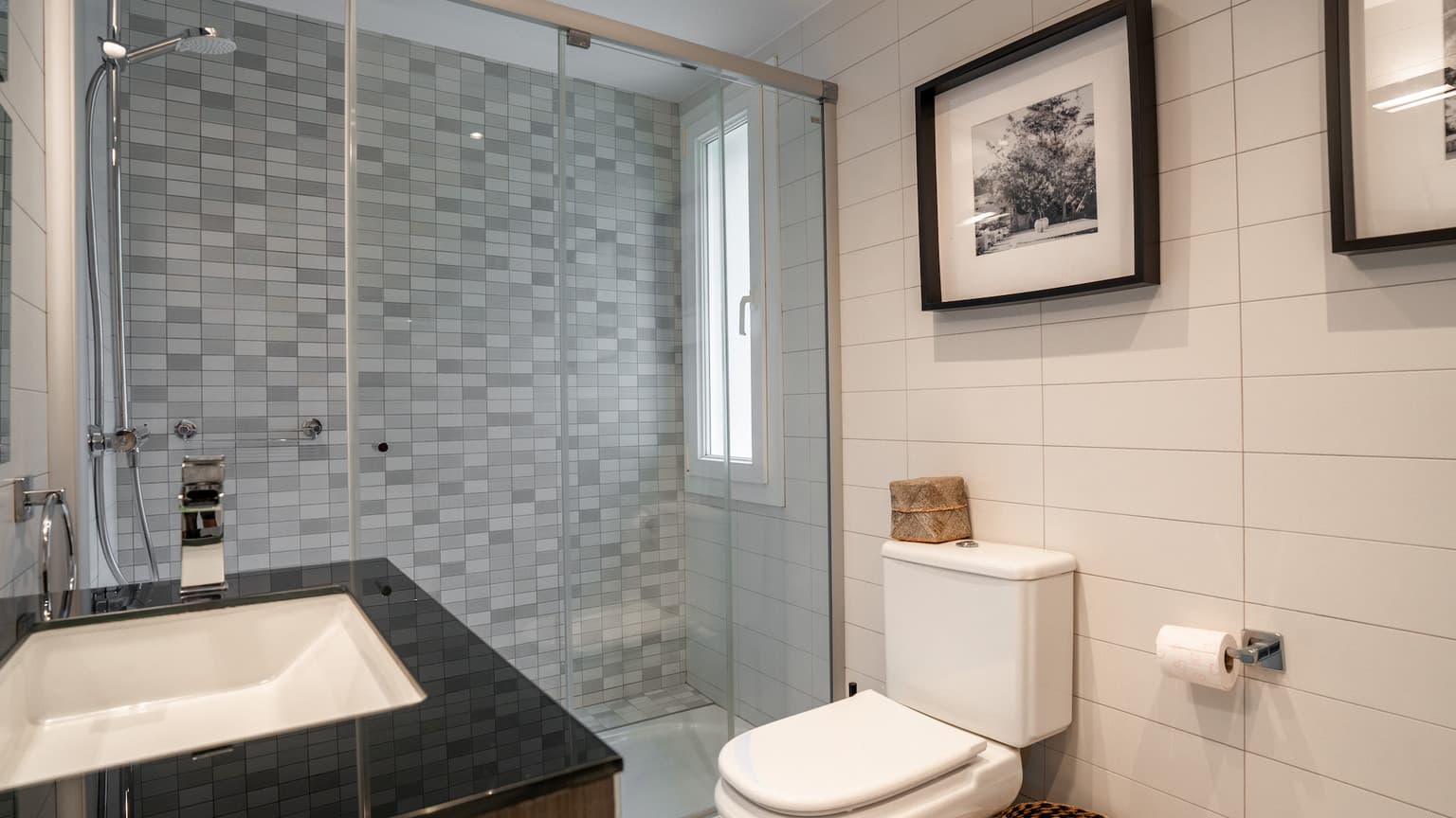 Beautiful Four Bedroom Villa in Sunny Costa Den Blanes - Gallery image 19