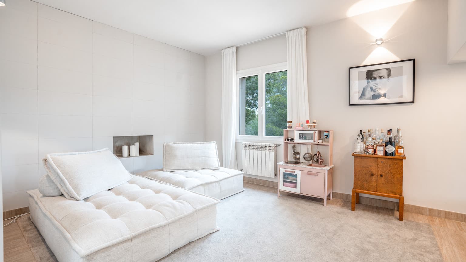 Beautiful Four Bedroom Villa in Sunny Costa Den Blanes - Gallery image 7