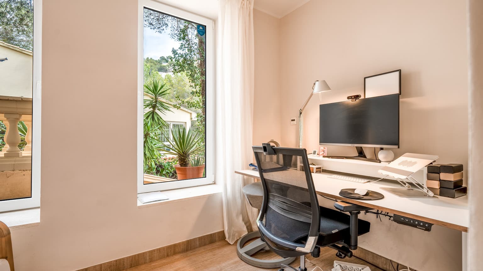 Beautiful Four Bedroom Villa in Sunny Costa Den Blanes - Gallery image 23