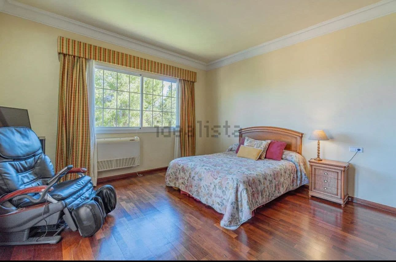 Spacious Bendinat Finca with Sea View Pool - Gallery image 7