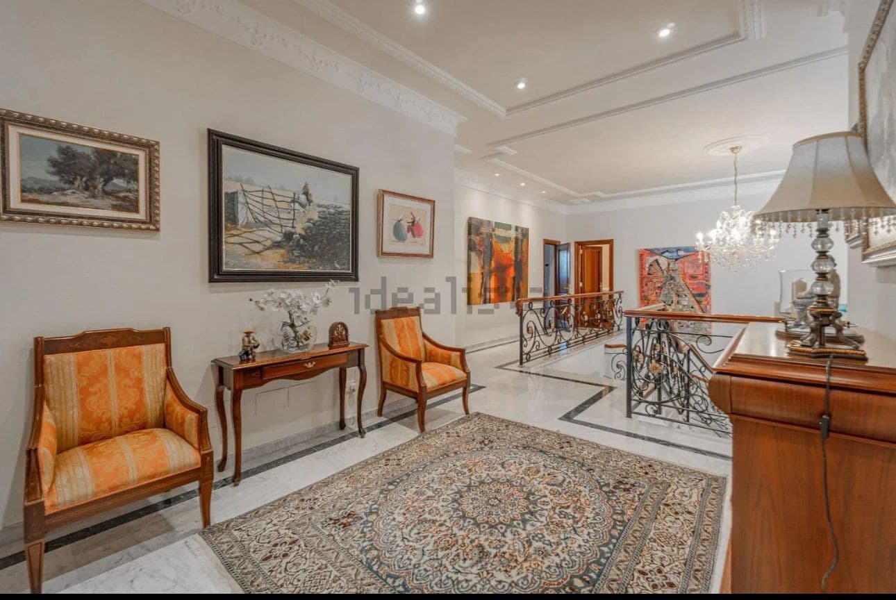 Spacious Bendinat Finca with Sea View Pool - Gallery image 8