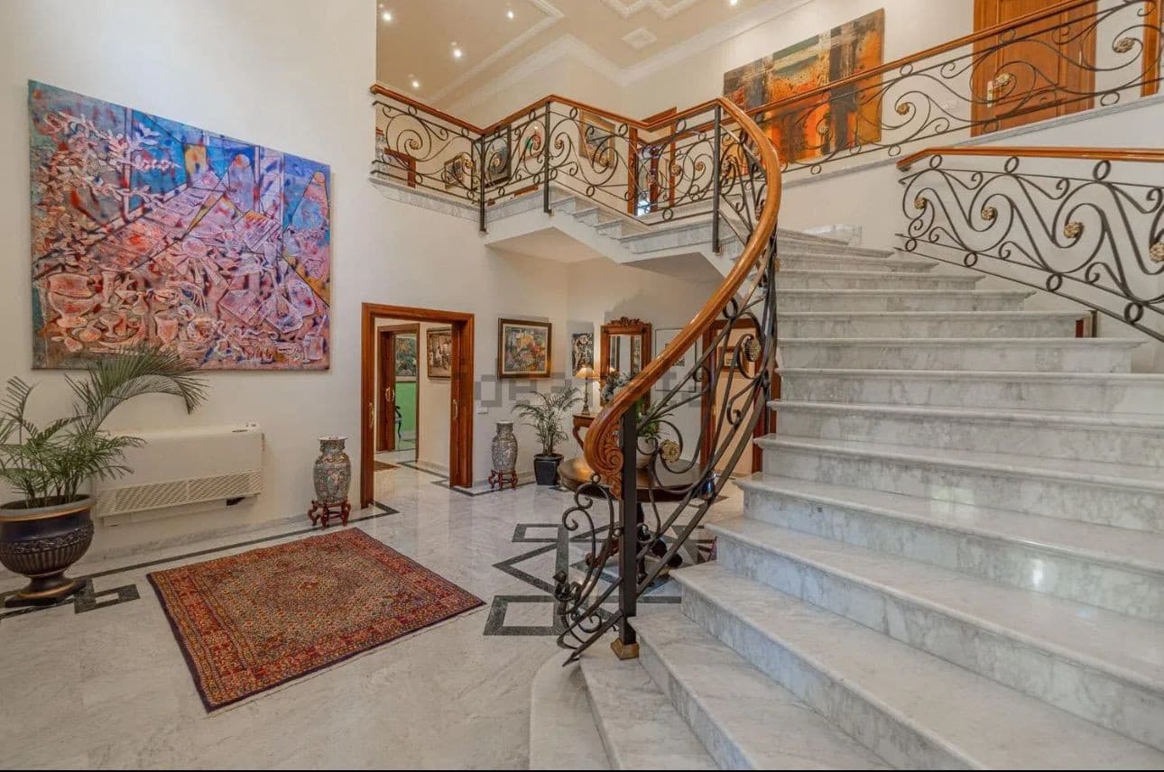 Spacious Bendinat Finca with Sea View Pool - Gallery image 12