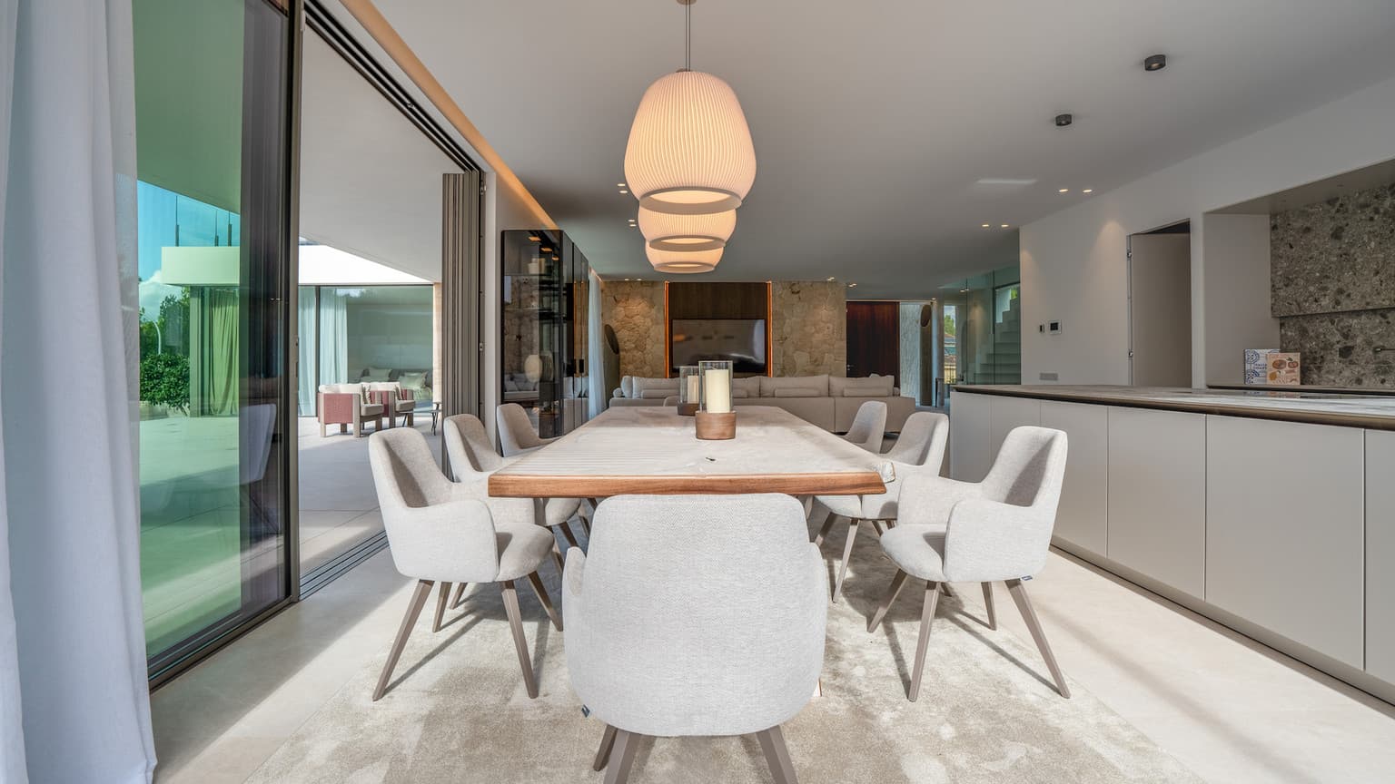 Sophisticated Luxury Villa with Mountain View in Cala Vinyes - Gallery image 24