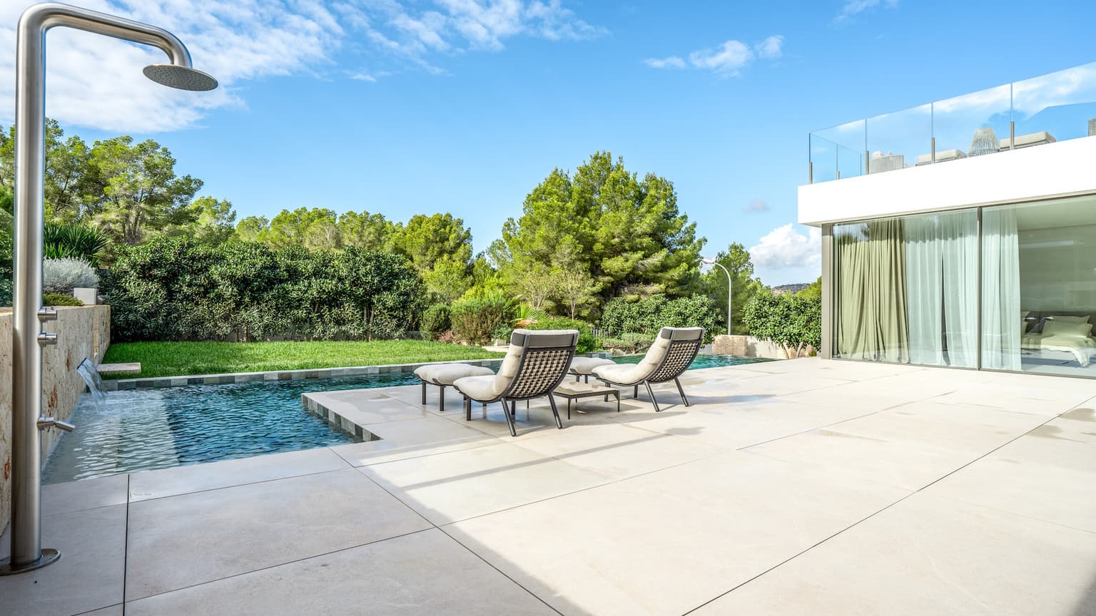 Sophisticated Luxury Villa with Mountain View in Cala Vinyes - Gallery image 5