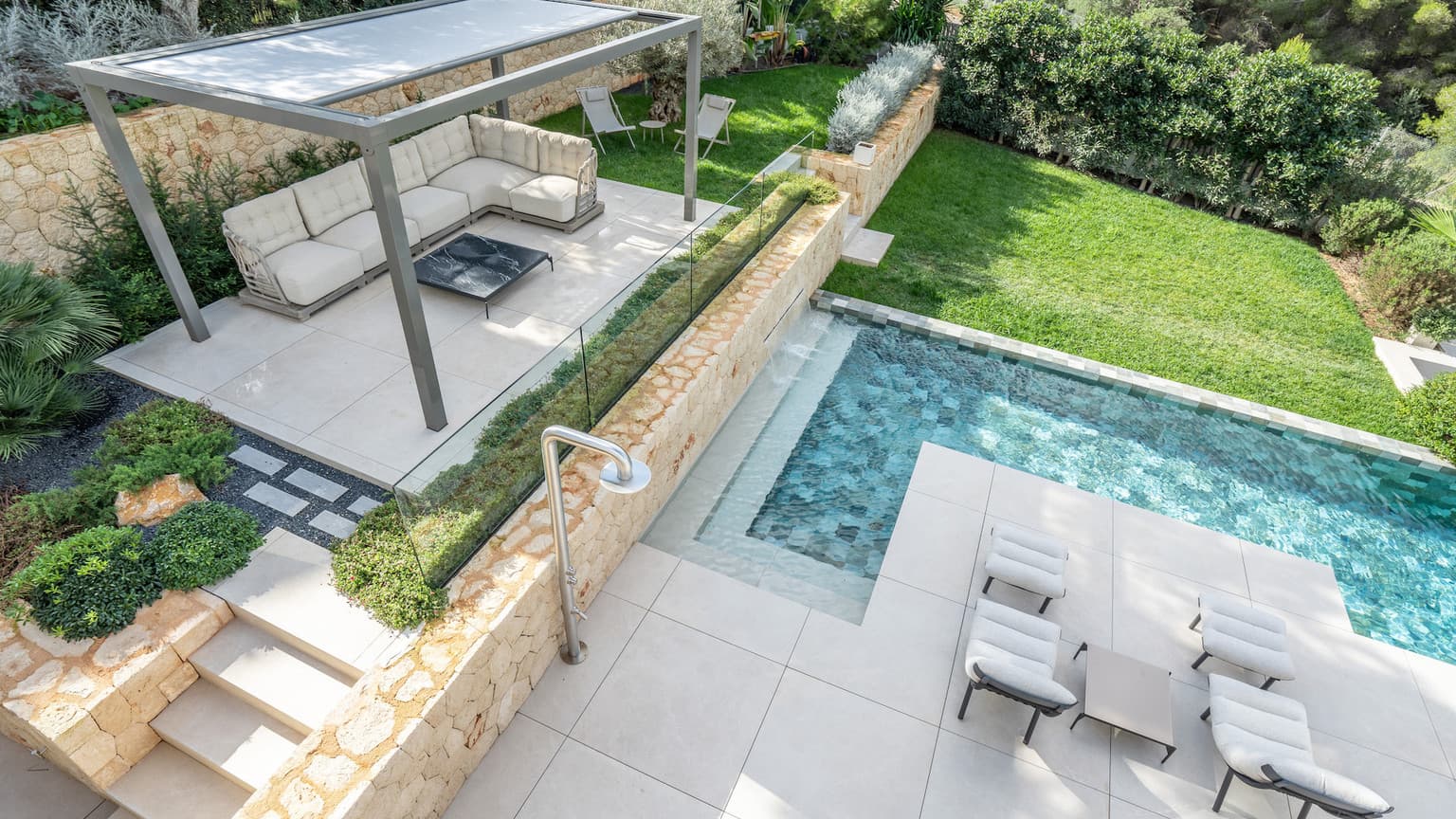 Sophisticated Luxury Villa with Mountain View in Cala Vinyes - Gallery image 20