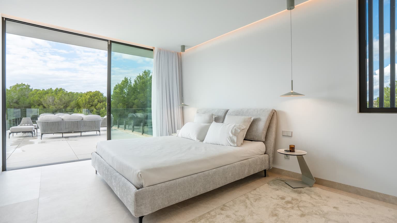 Sophisticated Luxury Villa with Mountain View in Cala Vinyes - Gallery image 27