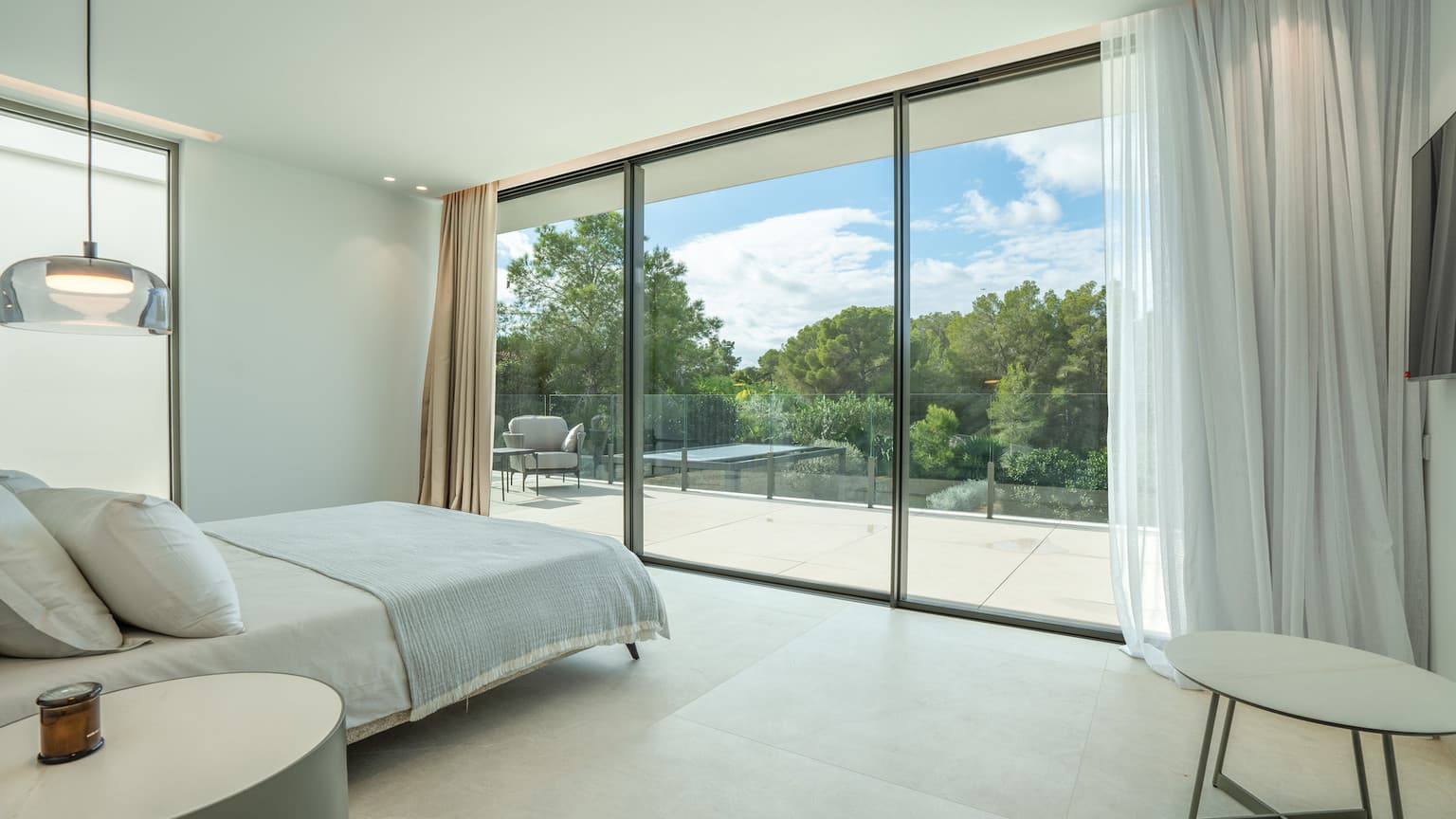 Sophisticated Luxury Villa with Mountain View in Cala Vinyes - Gallery image 16