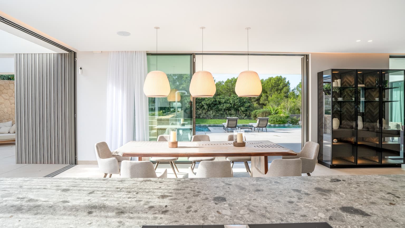 Sophisticated Luxury Villa with Mountain View in Cala Vinyes - Gallery image 9