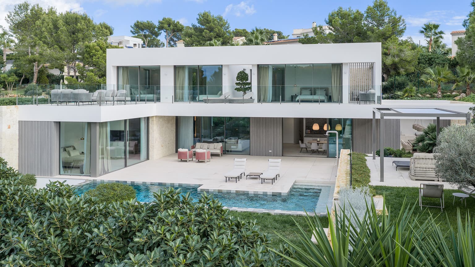 Sophisticated Luxury Villa with Mountain View in Cala Vinyes - Gallery image 45