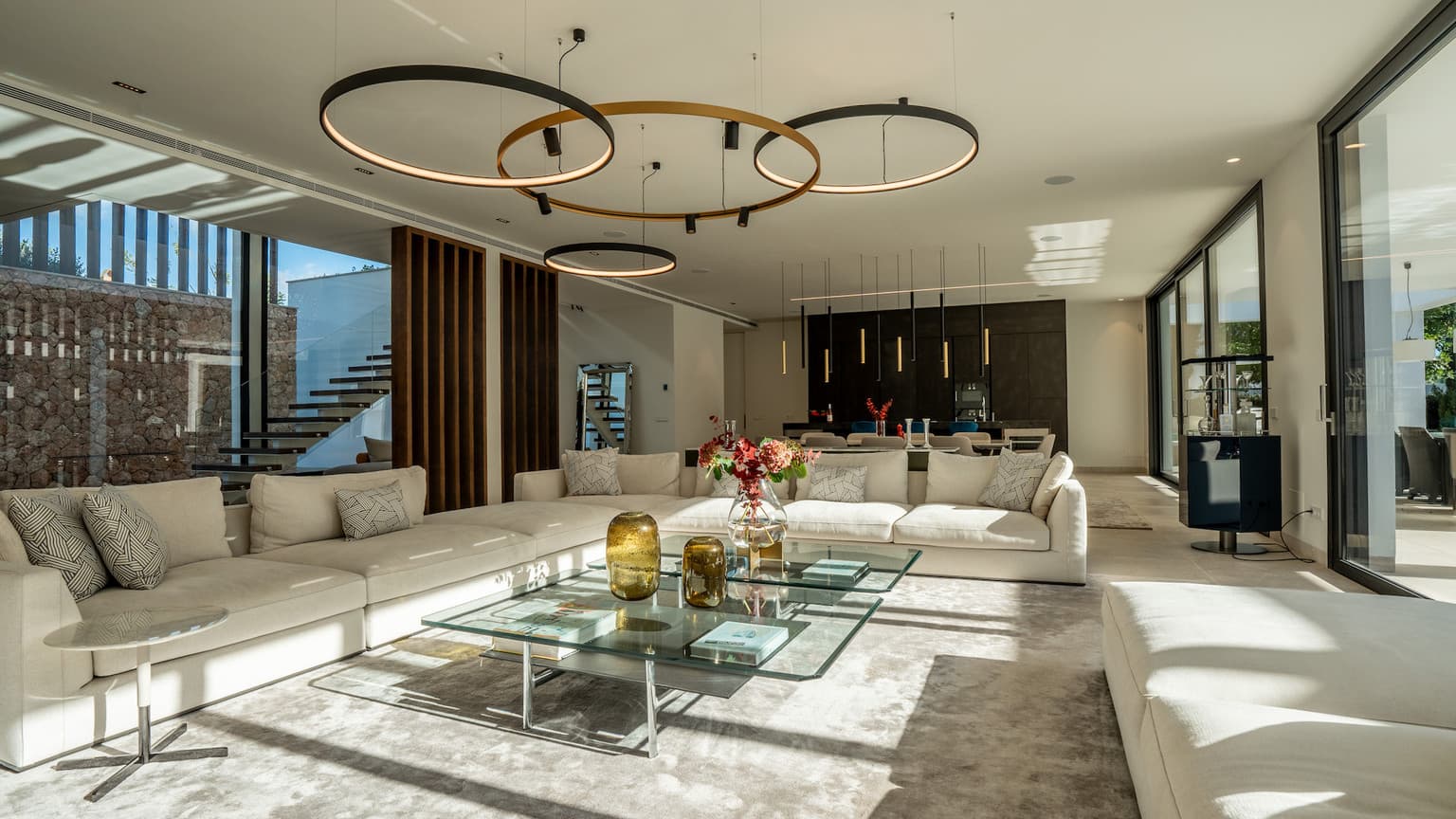 Modern Santa Ponsa Villa with Pool and Gym - Gallery image 21