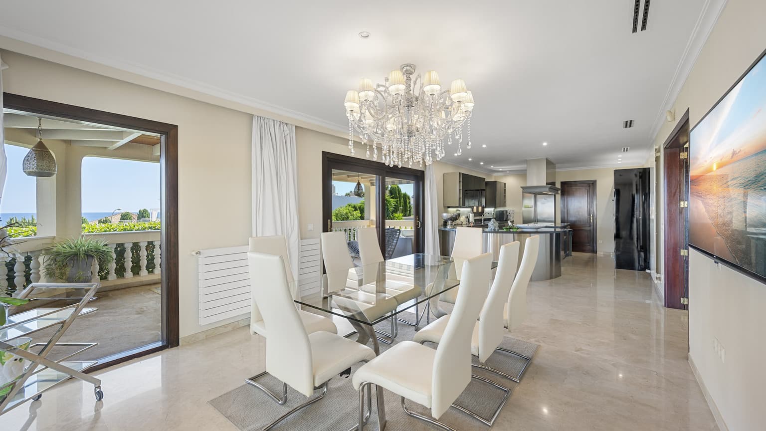 Spacious Seven Bedroom Villa With Sea View - Gallery image 8