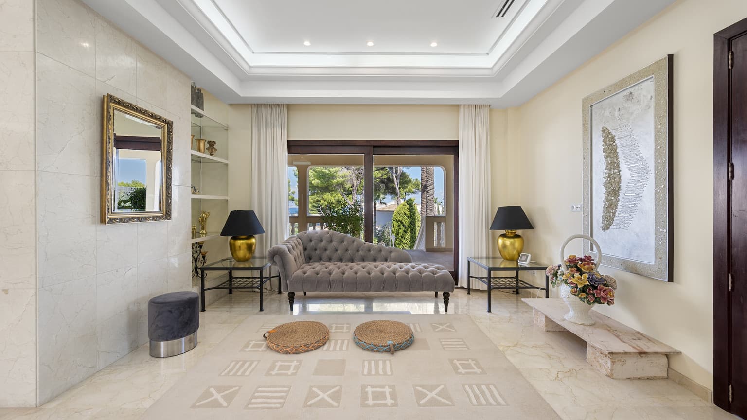 Spacious Seven Bedroom Villa With Sea View - Gallery image 10