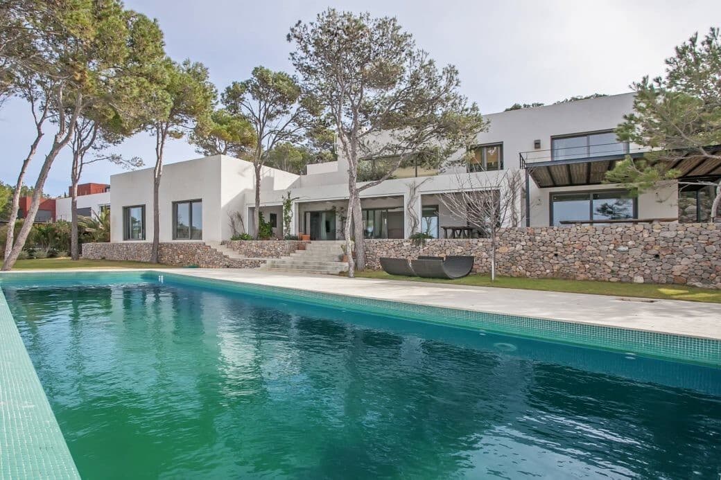 Spacious  Frontline Villa in Port d'Andratx - Gallery image 1