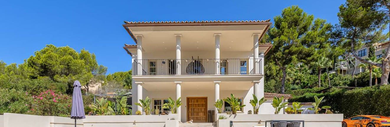 Elegant Family Home in Southwest - Gallery image 1