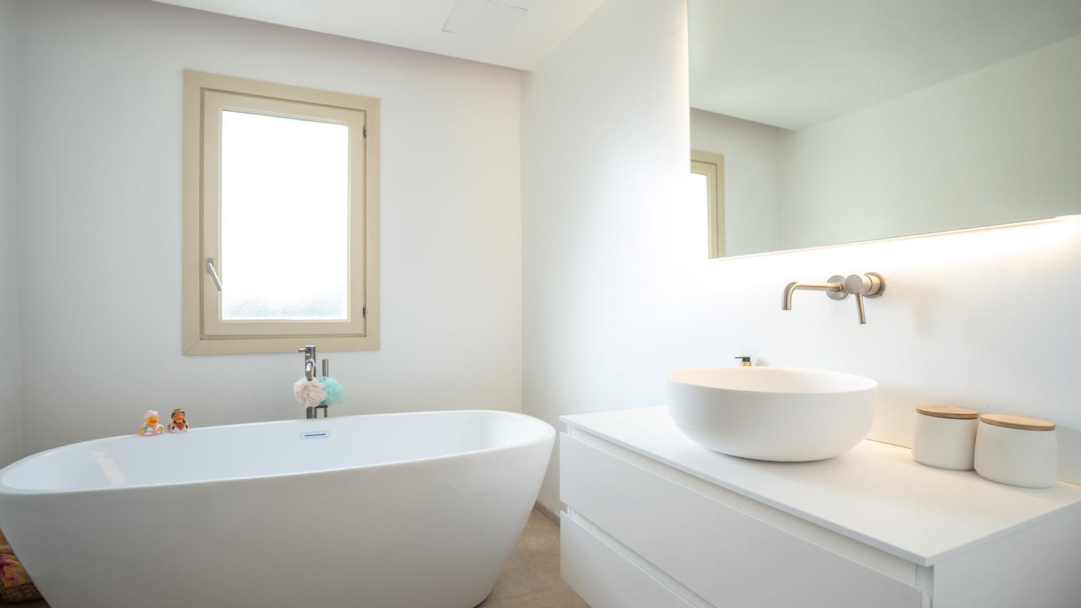 Elegant Family Home in Southwest - Gallery image 15