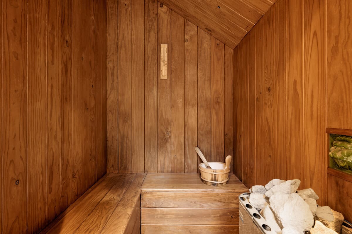 Spacious Furnished Villa with Sea View in Costa - Gallery image 18