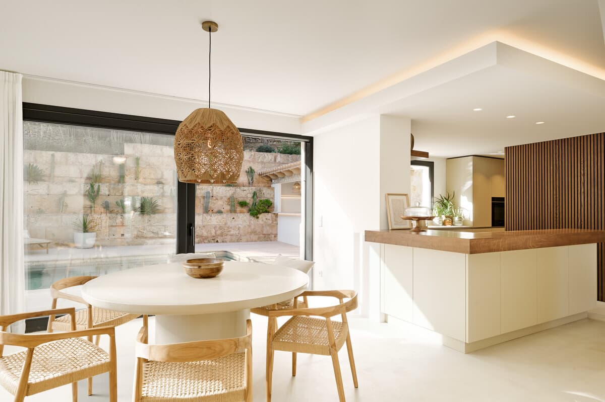 Spacious Furnished Villa with Sea View in Costa - Gallery image 22