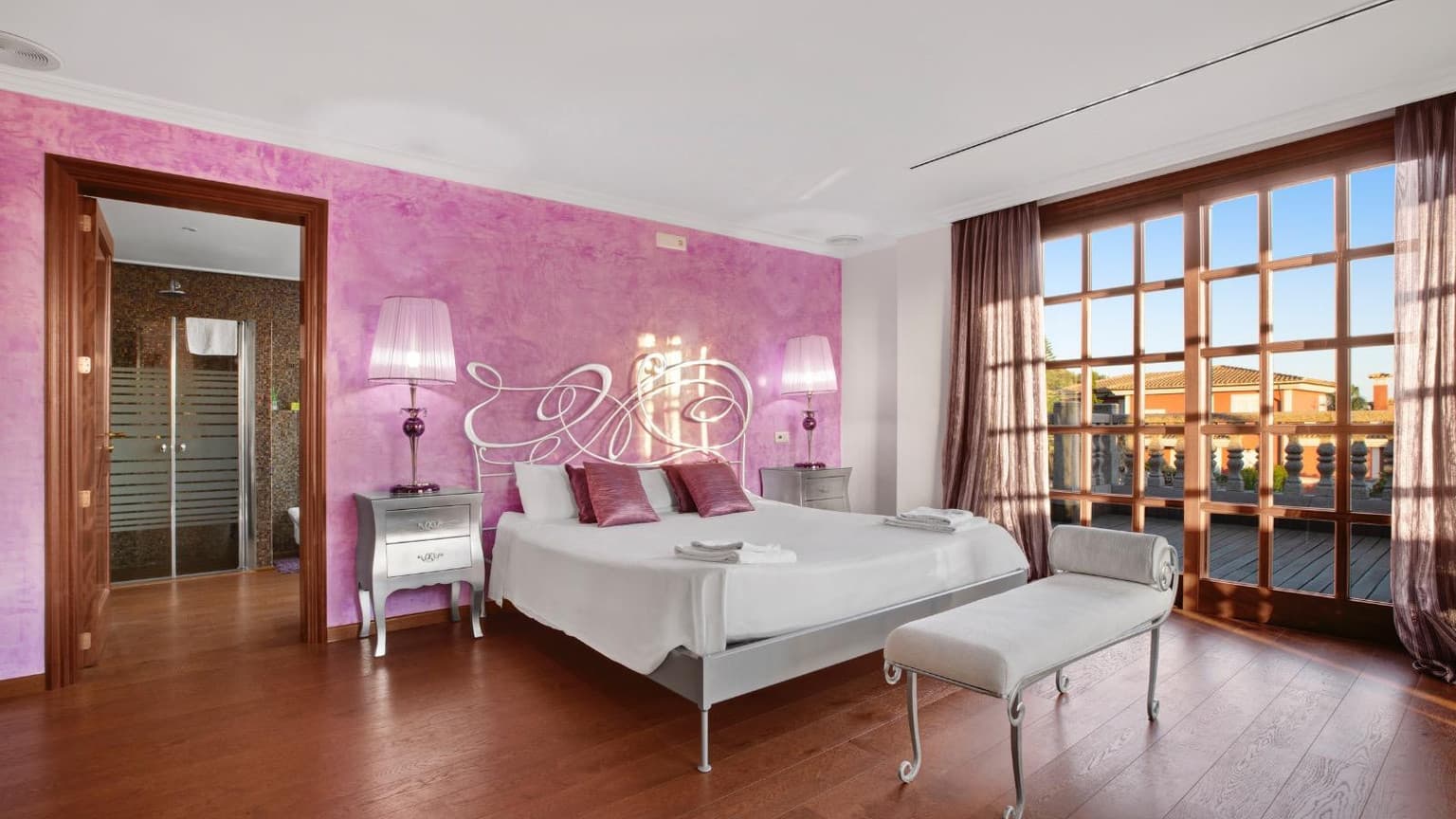 Detached Villa with Sea Views in Marratxí – Only 15 Minutes to Palma de Mallorca - Gallery image 9