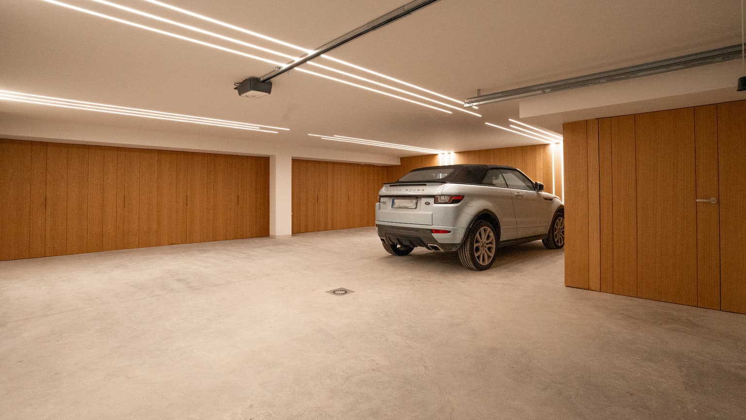 Exclusive Luxury Villa in Mallorca with 2 Pools – Architectural Elegance Meets Modern Living - Gallery image 41