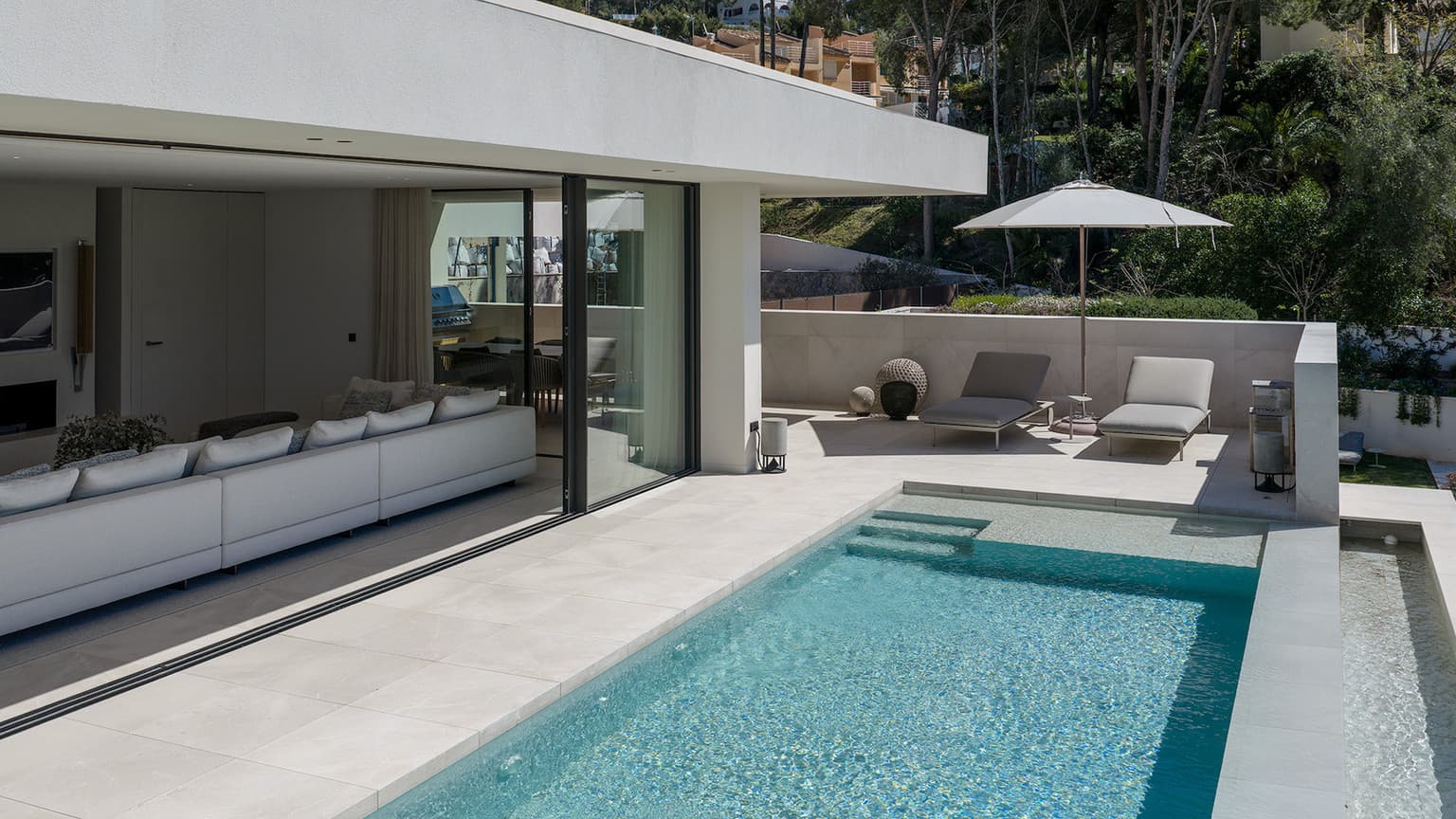 Exclusive Luxury Villa in Mallorca with 2 Pools – Architectural Elegance Meets Modern Living - Gallery image 44