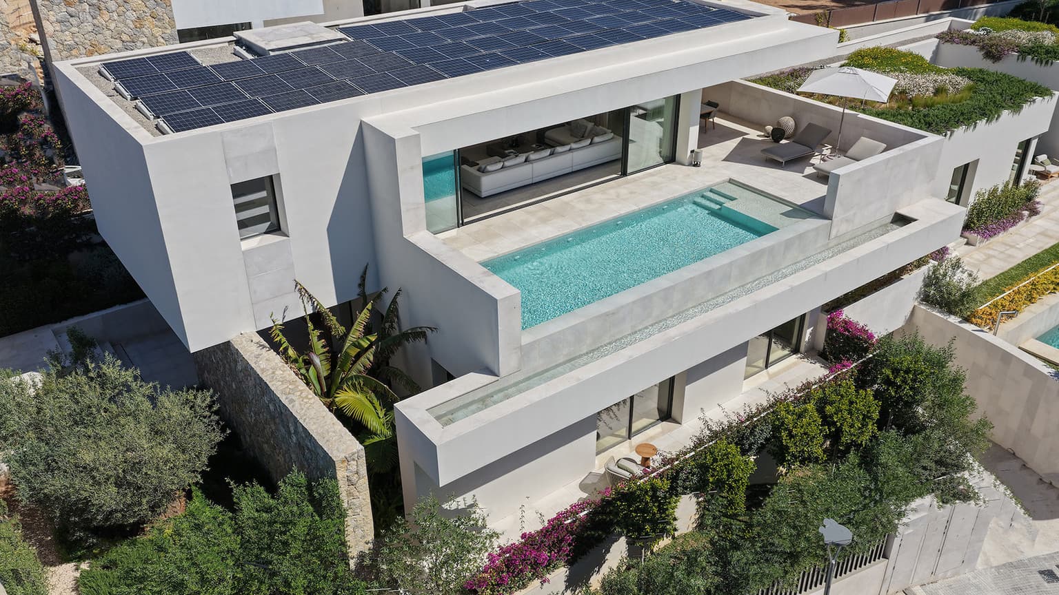 Exclusive Luxury Villa in Mallorca with 2 Pools – Architectural Elegance Meets Modern Living - Gallery image 43