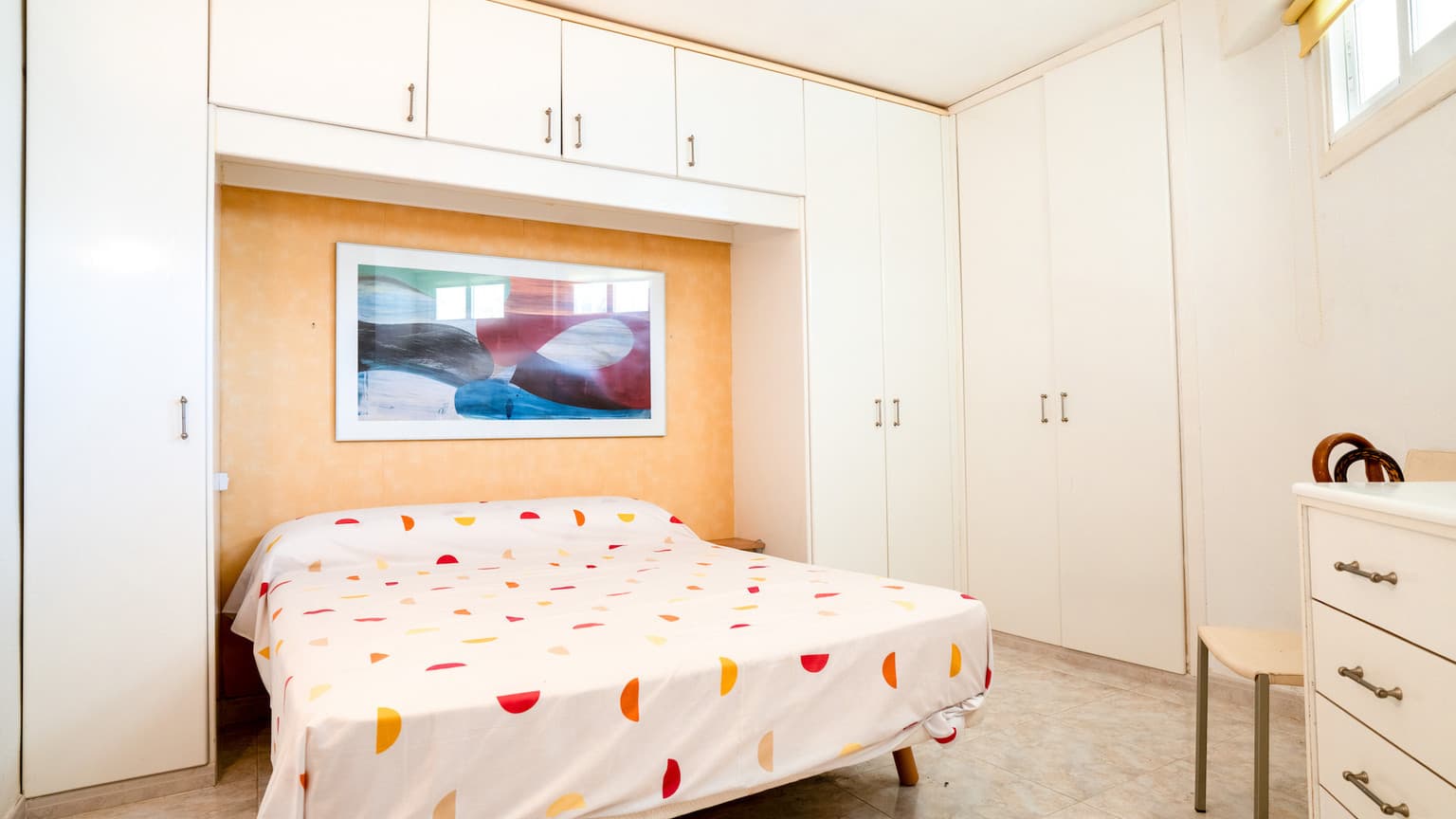 Seafront Apartment with Sunset Views and Private Terrace - Gallery image 11