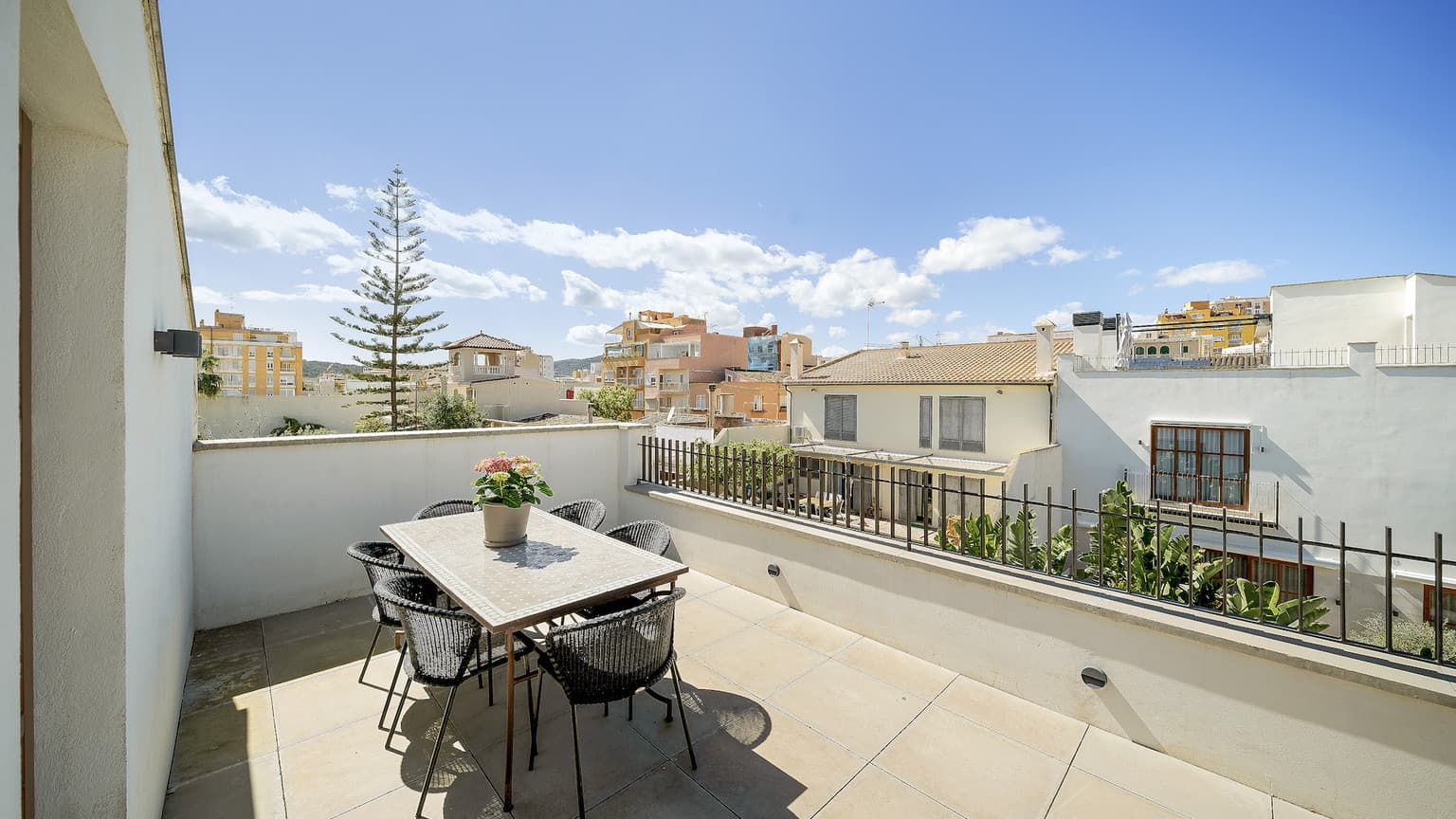 Luxurious Townhouse for Summer Rental Palma Centre - Gallery image 14