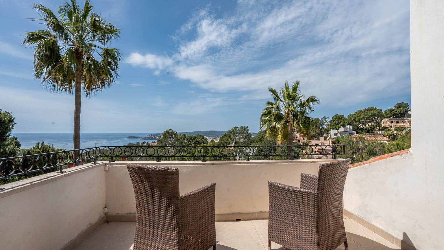 Contemporary Sea View Villa in Costa de Blanes - Gallery image 11