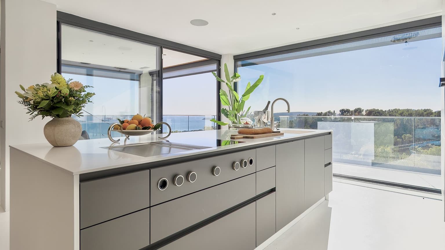 *Exclusive Listing* Sea view villa with home cinema and sauna in Costa den Blanes - Gallery image 13