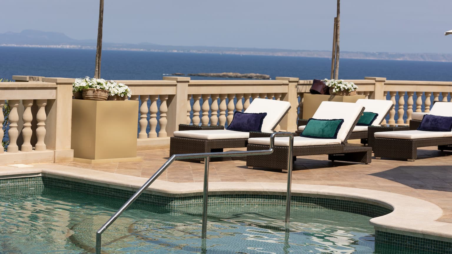 Ultra-Luxury Waterfront Villa with Private Sea Access in Palma Bay - Gallery image 29
