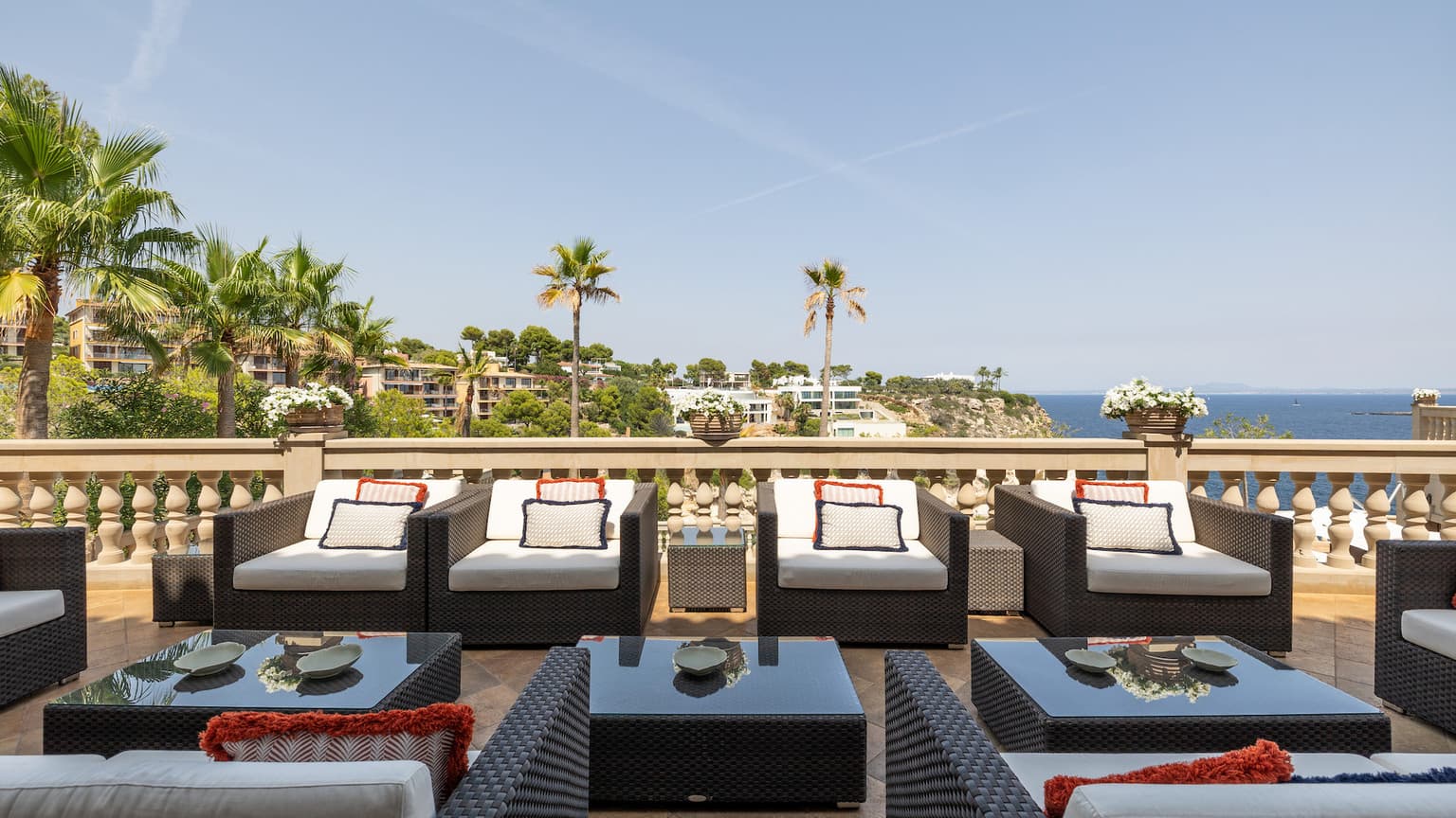 Ultra-Luxury Waterfront Villa with Private Sea Access in Palma Bay - Gallery image 47