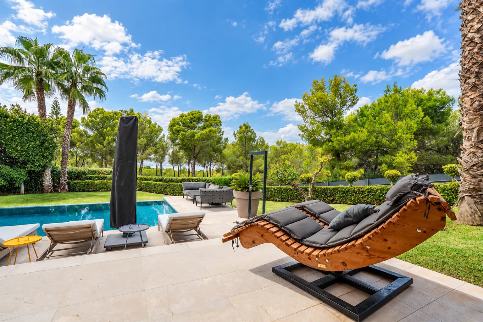 Modern Villa with Sea Views Beside a Protected Nature Reserve in Santa Ponça - Gallery image 3