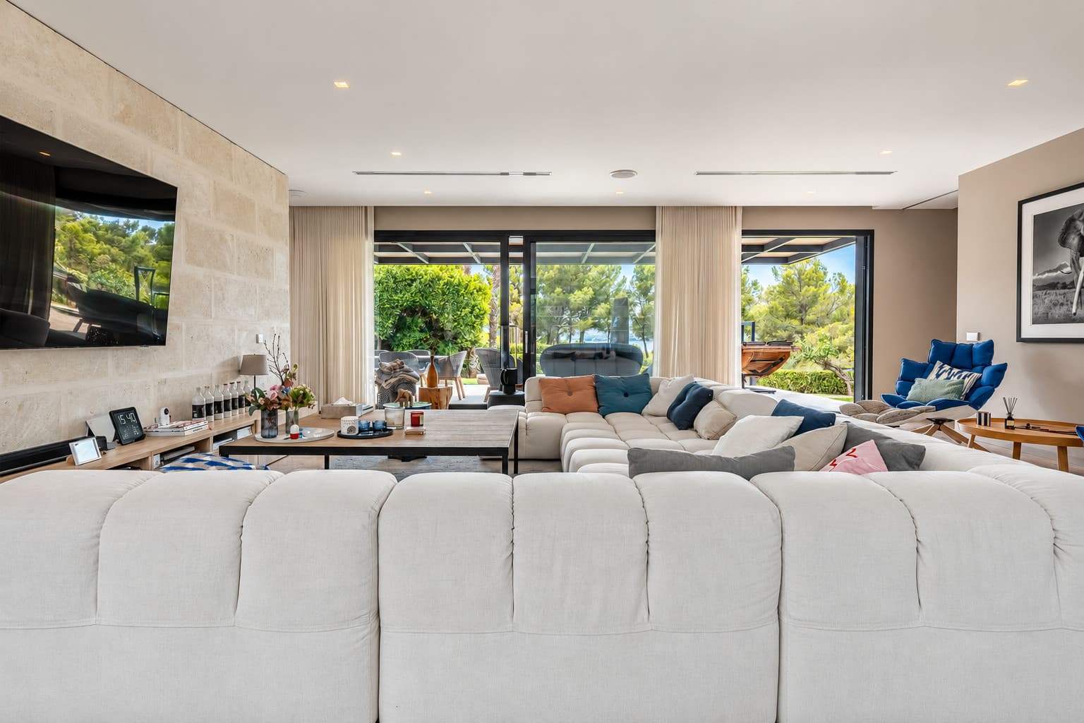 Modern Villa with Sea Views Beside a Protected Nature Reserve in Santa Ponça - Gallery image 20