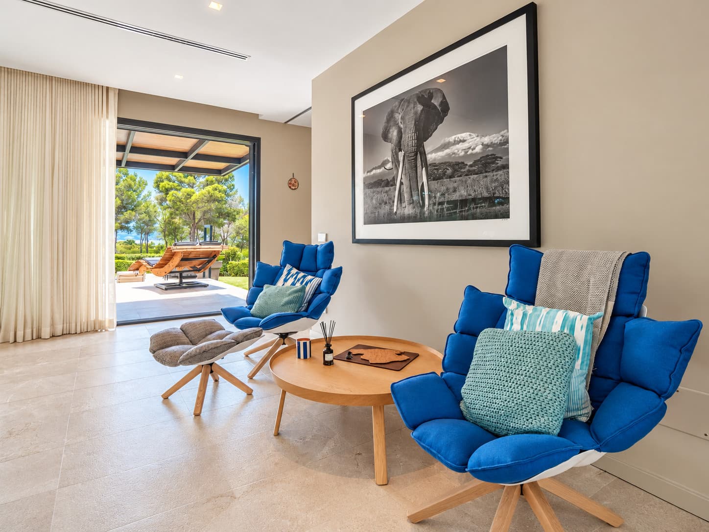Modern Villa with Sea Views Beside a Protected Nature Reserve in Santa Ponça - Gallery image 11