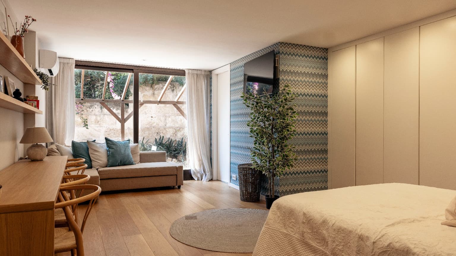 Spacious Chalet for Rent in Peaceful Son Espanyolet - Gallery image 12