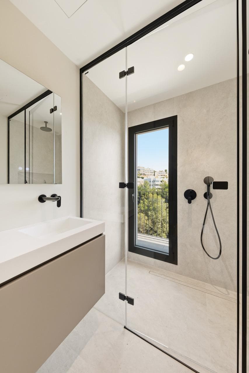 Modern 5-Bedroom Villa in Cas Catala with Sea Views House Nr. 1 - Gallery image 53