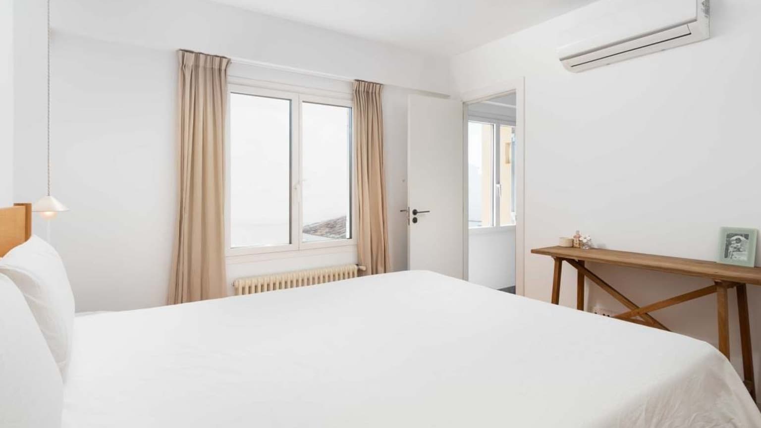 Renovated 3-Bedroom Apartment with Balcony in Santa Catalina, Palma - Gallery image 7