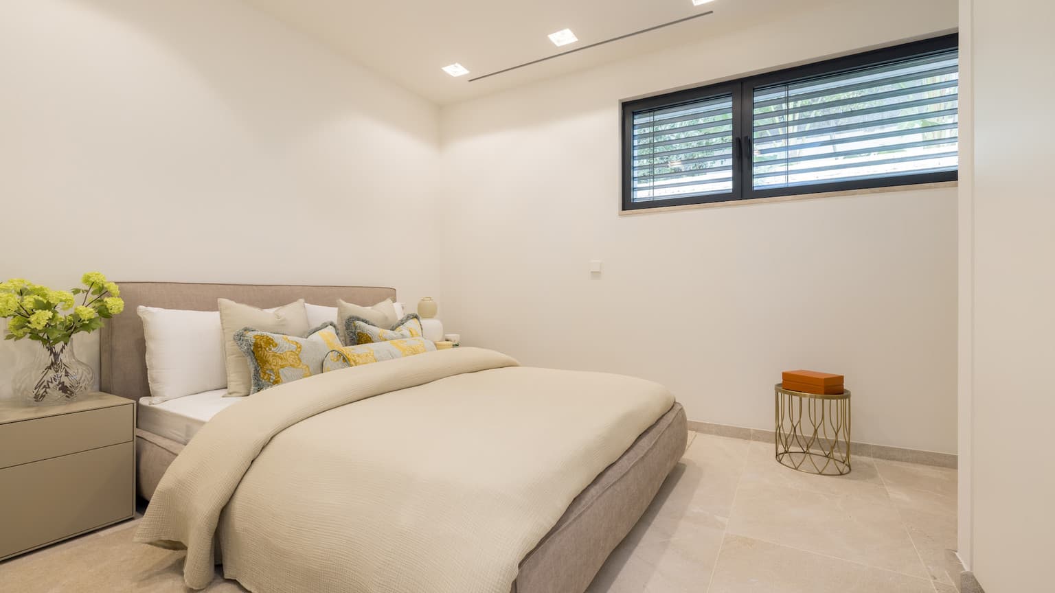 New build Ground floor Apartment with Seaview and Private pool - Gallery image 16